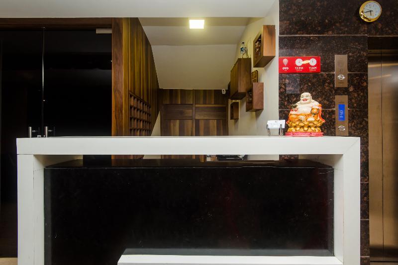 Levender Bough Hotel Мумбай Екстериор снимка